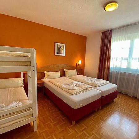 Hotel Gasthof Rose Günzburg Екстериор снимка
